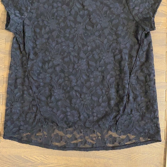 💥 3/$25💥| Moda International | Lace Top | Size S - Picture 5 of 7